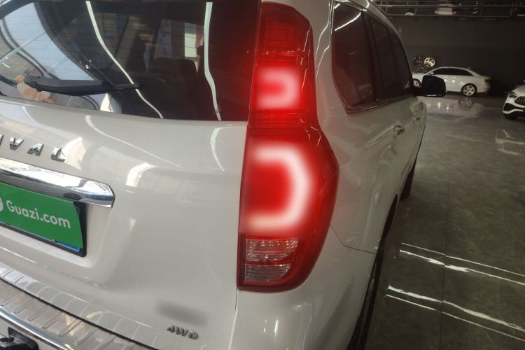 Used Haval H9 2017 2.0T Gasoline 4x4 Prestige Model 7 Seats
