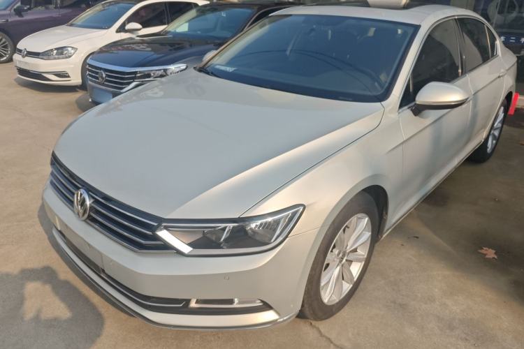 Used Volkswagen Magotan 2018 330TSI DSG Advanced Model