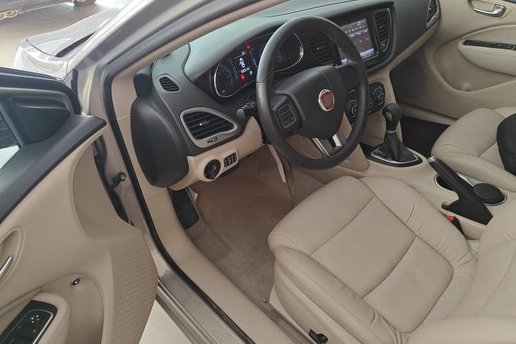 Used Fiat Viaggio 2012 1.4T Automatic Jingxiang Edition
