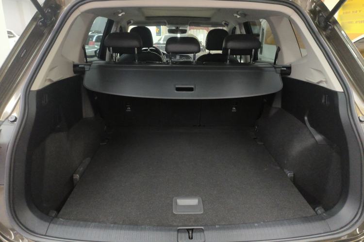 Used Volkswagen Tiguan L 2018 330TSI Automatic Two-Wheel Drive Luxury Edition