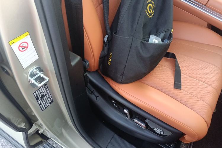 Used Wey Lanshan 2023 Four-Wheel Drive Ultra-Long Range Version
