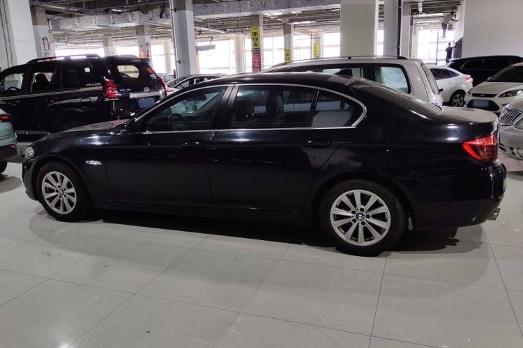 Used BMW 5 Series 2014 520Li Elegant Model
