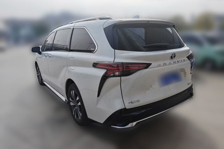 Used Toyota Granvia 2024 2.5L Hybrid Prestige PLUS Four-Wheel Drive Version