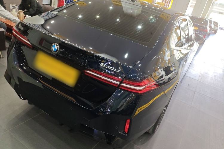 Used BMW 5 Series 2025 530Li Leading Model M Sport Package
