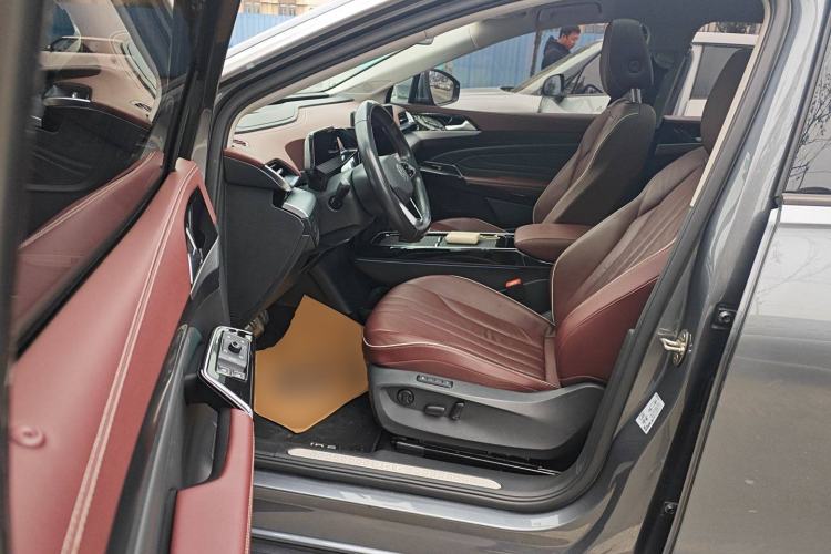 Used Volkswagen ID.6 X 2022 Intelligent Long-Range Version
