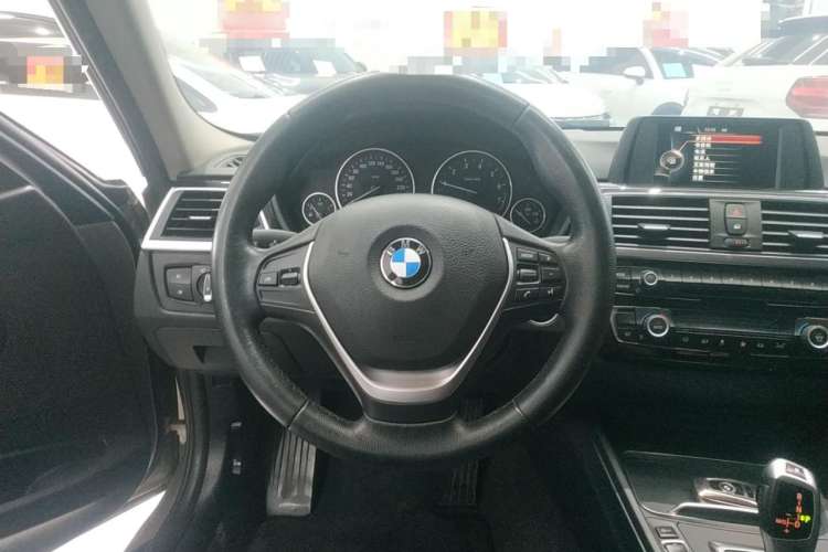 Used BMW 3 Series 2017 320Li Fashion Model

