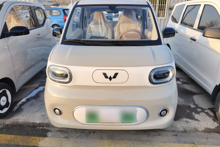 Used Wuling Hongguang MINIEV 2024 3rd Generation 215km Youth Edition
