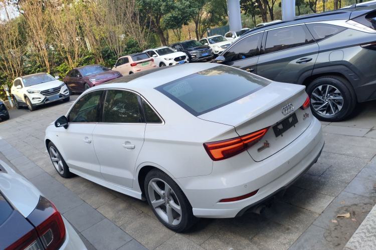 Used Audi A3 2017 Limousine 35 TFSI Fashion Model