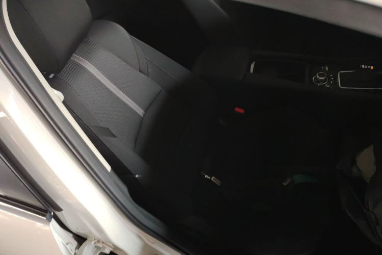 Used Mazda Mazda 3 Axela 2017 Sedan 1.5L Automatic Luxury Model Emission Standard China V
