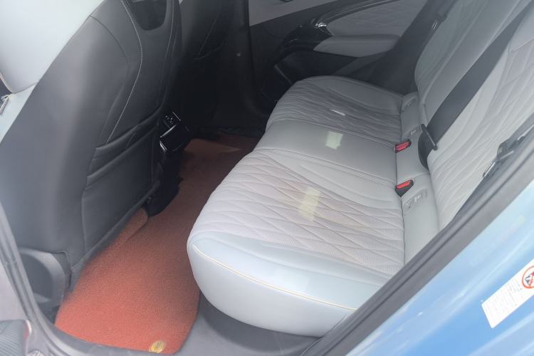 Used BYD Seal 2022 700 km Long-Range Rear-Wheel-Drive Version