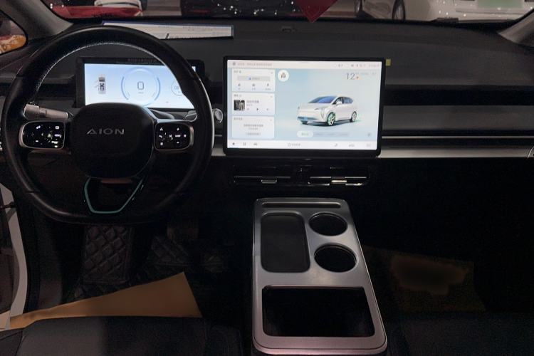 Used AION Y 2022 Plus 70 Smart Edition