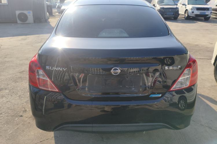 Used Nissan Sunny 2015 1.5XE Manual Comfort Edition
