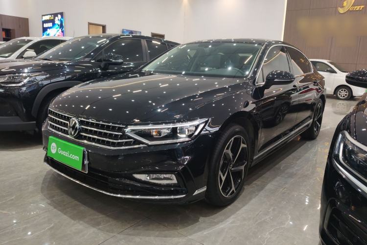 Used Volkswagen Magotan 2023 2 Million Units Limited Edition 330TSI DSG Leading Version