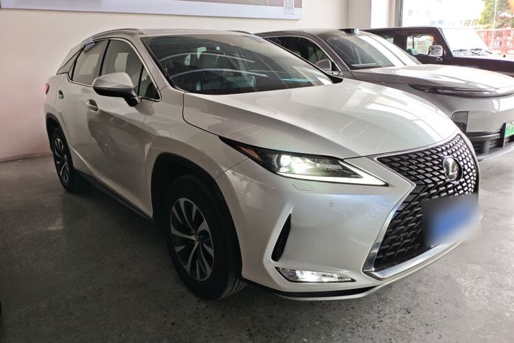Used Lexus RX 2020 Revised Version 300 Two-Wheel Drive Comfort Edition
