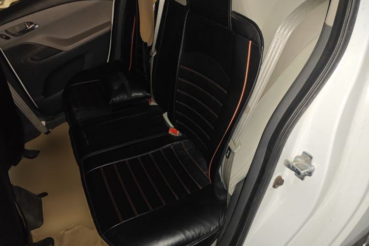 Used Chevrolet Sail 2015 Sail 3 1.5L Manual Happiness Edition
