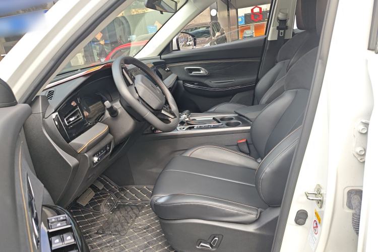 Used Oshan X7 PLUS 2023 Enjoy Edition 1.5T Automatic Prestige Model
