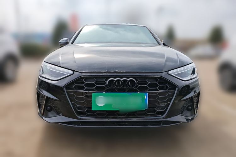 Used Audi A4L 2022 40 TFSI Luxury Dynamic Model