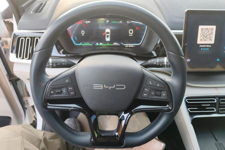 Used BYD Song PLUS New Energy 2023 Champion Edition EV 520KM Luxury Model