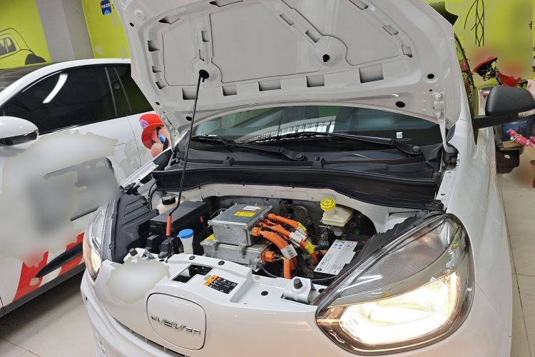 Used Roewe Clever 2021 302 km New Four-Seater Super-Efficient Version
