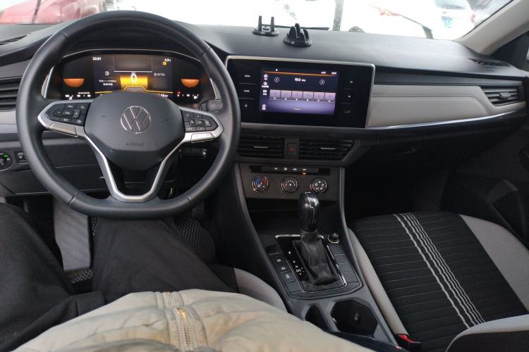 Used Volkswagen Bora 2024 200TSI DSG Comfort Edition
