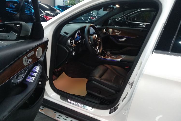 Used Mercedes-Benz GLC 2021 GLC 300 L 4MATIC Dynamic Model
