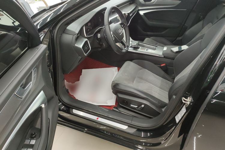 Used Audi A6L 2024 40 TFSI Luxury Dynamic Edition
