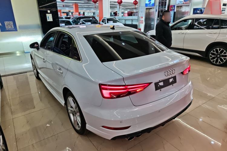 Used Audi A3 2019 Limousine 35 TFSI Fashion Edition China V standard
