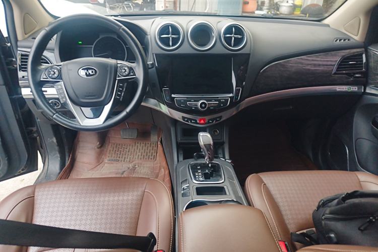 Used BYD S7 2017 2.0T Automatic Prestige Edition