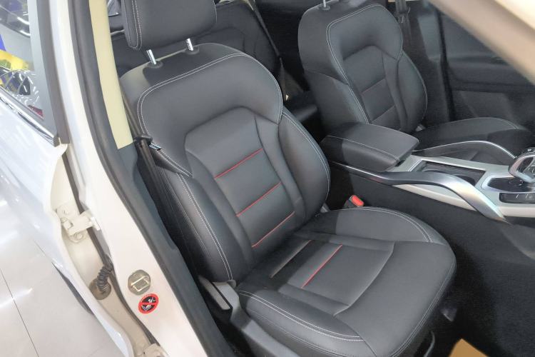 Used Geely Auto Emgrand X7 Sport 2020 1.8TD DCT Two-Wheel Drive Zhiya Model
