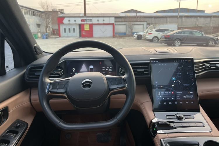 Used Nio ES8 2020 415 km Range 6-Seater Version