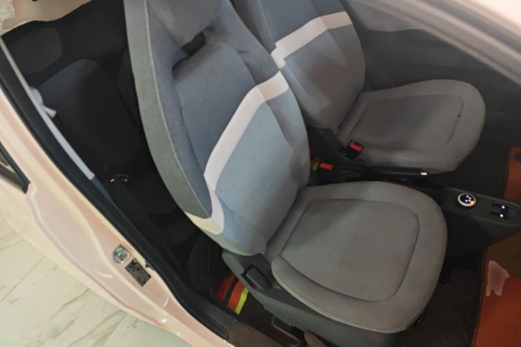 Used Wuling Hongguang MINIEV 2021 Macaron Premium Model – Lithium Iron Phosphate