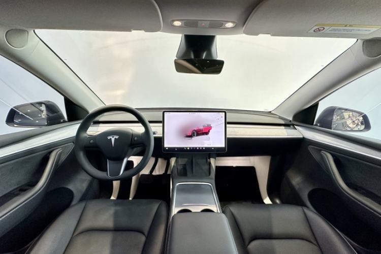 Used Tesla Model Y 2024 Rear-Wheel-Drive Version
