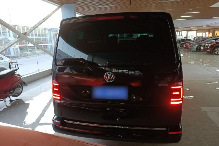 Used Volkswagen Multivan 2018 2.0 TSI 4x4 Style Edition 7 Seats
