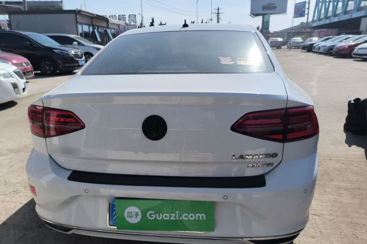 Used Volkswagen Lamando 2021 230TSI DSG Fashion Edition
