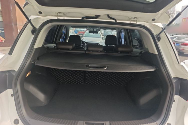 Used GAC Trumpchi GS4 2017 235T Automatic Two-Wheel Drive Luxury Smart Connectivity Version
