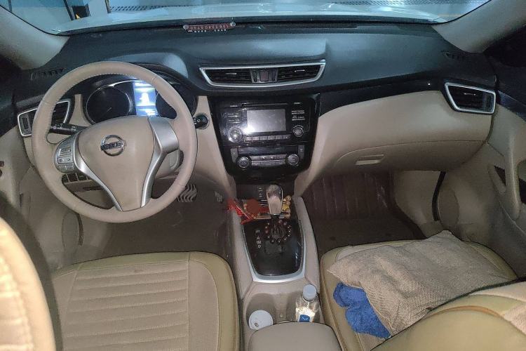 Used Nissan X-Trail 2014 2.5L CVT Luxury Edition 4WD
