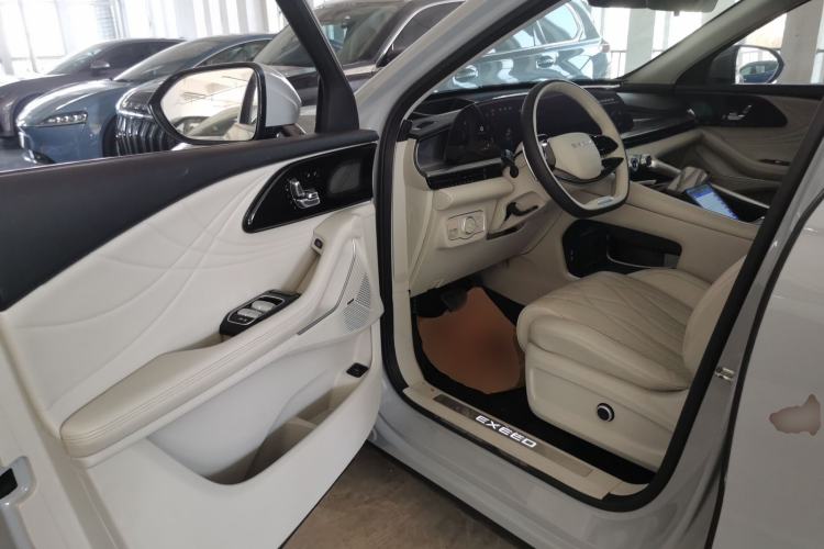 Used  Stellar 2023 400T Four-Wheel Drive Luxury Edition