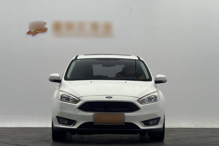 Used Ford Focus 2015 Hatchback 1.6L Automatic Fashion Edition