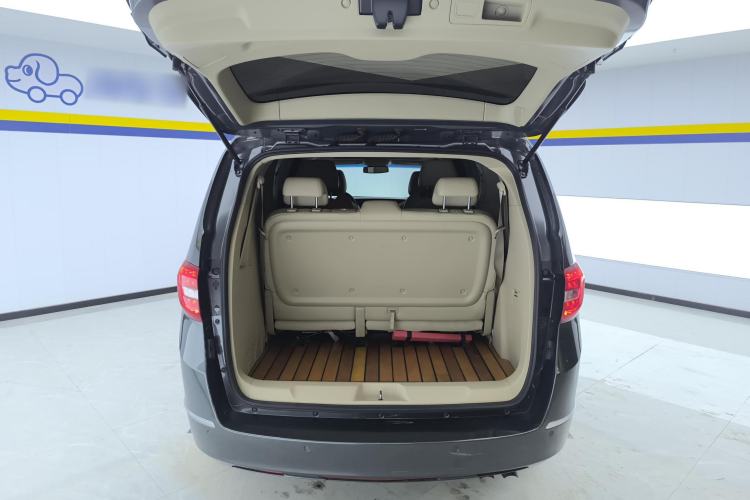 Used Buick GL8 2018 28T Luxury Model China VI Standard
