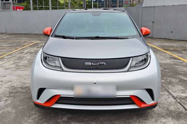 Used BYD Dolphin 2021 405 km Fashion Edition
