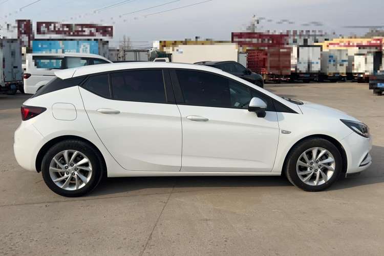 Used Buick Verano 2016 Hatchback 15S Automatic Ambition Model
