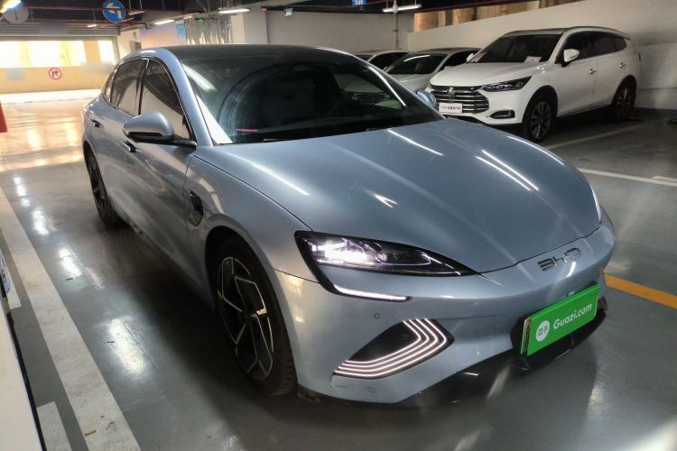 Used BYD Seal 2022 650 km All-Wheel-Drive Performance Version
