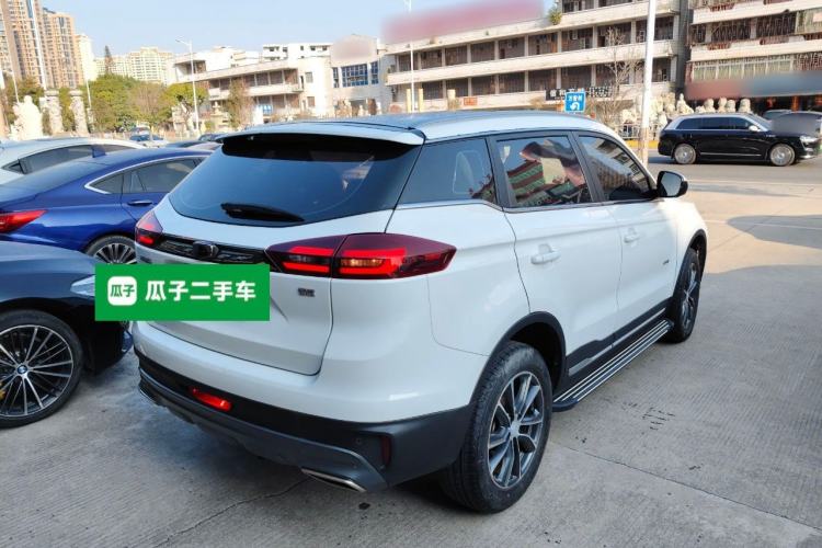 Used Geely Auto Emgrand X7 Sport 2020 1.8TD DCT Two-Wheel Drive Smart Connect 4G-Enabled Version