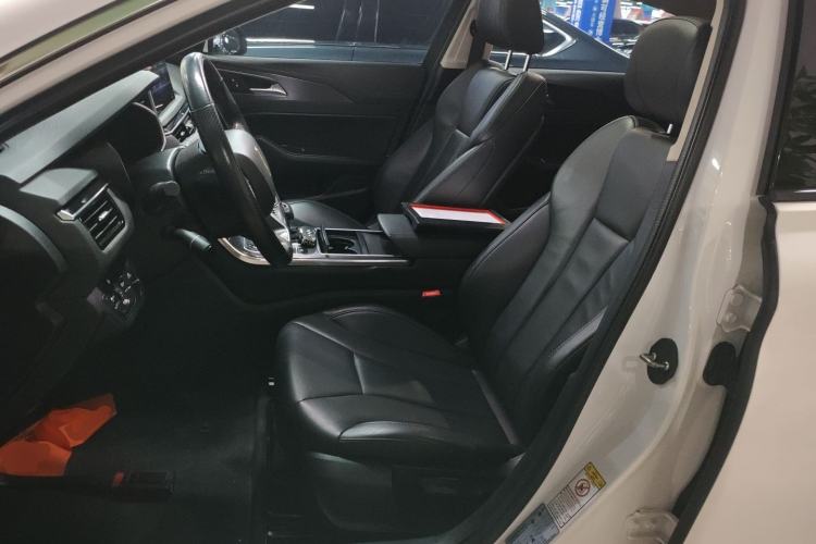 Used Hongqi H5 2022 Classic Model Facelift 1.5T DCT Qiyun Edition
