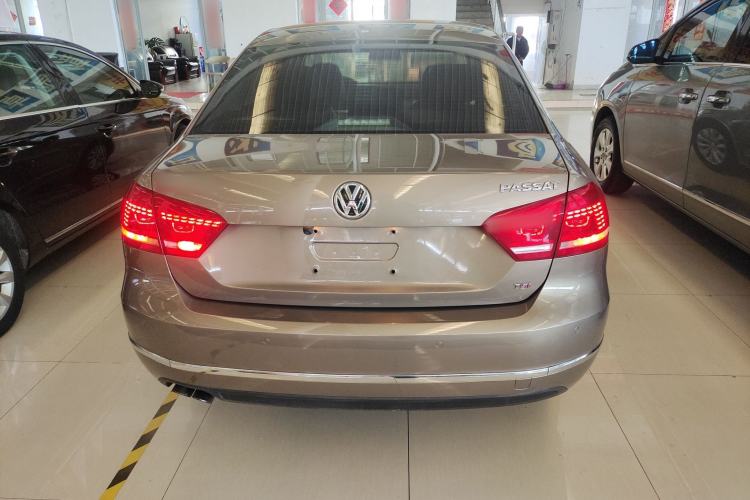 Used Volkswagen Passat 2014 1.8TSI DSG Prestige Edition
