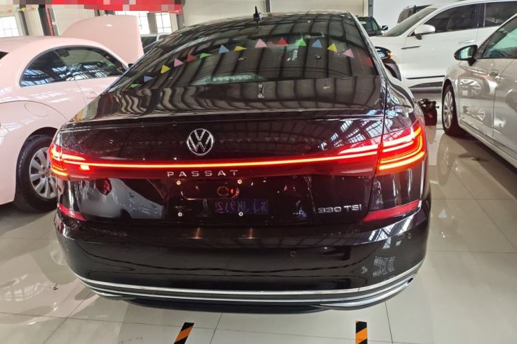 Used Volkswagen Passat 2023 330TSI Starry Elite Edition
