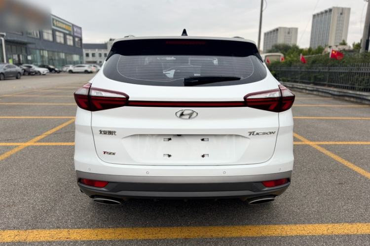 Used Hyundai Tucson 2019 280TGDi Dual-Clutch Two-Wheel Drive Fashion Edition China VI Standard
