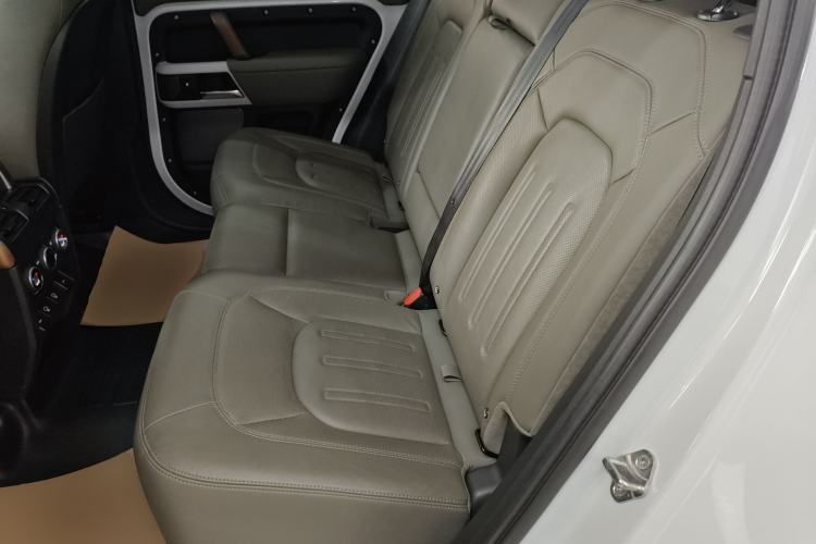 Used Land Rover Defender 2022 110 P400 Dark Edition