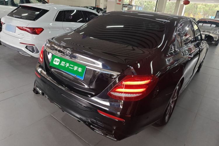 Used Mercedes-Benz E-Class 2019 E 300 L Sporty and Stylish Model