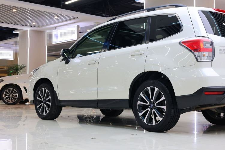 Used Subaru Forester 2018 2.5i Luxury Navigation Edition with EyeSight
